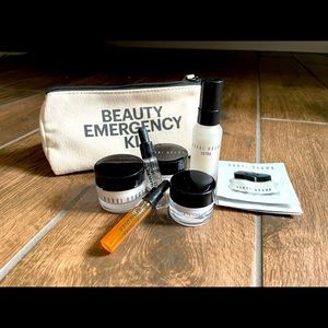 Bobbi Brown Beauty Emergency Kit